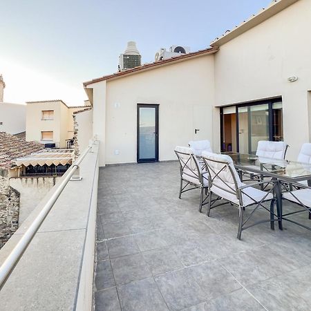 Can Cintet 3 Apartamento Con Terraza En Besalu Bagian luar foto