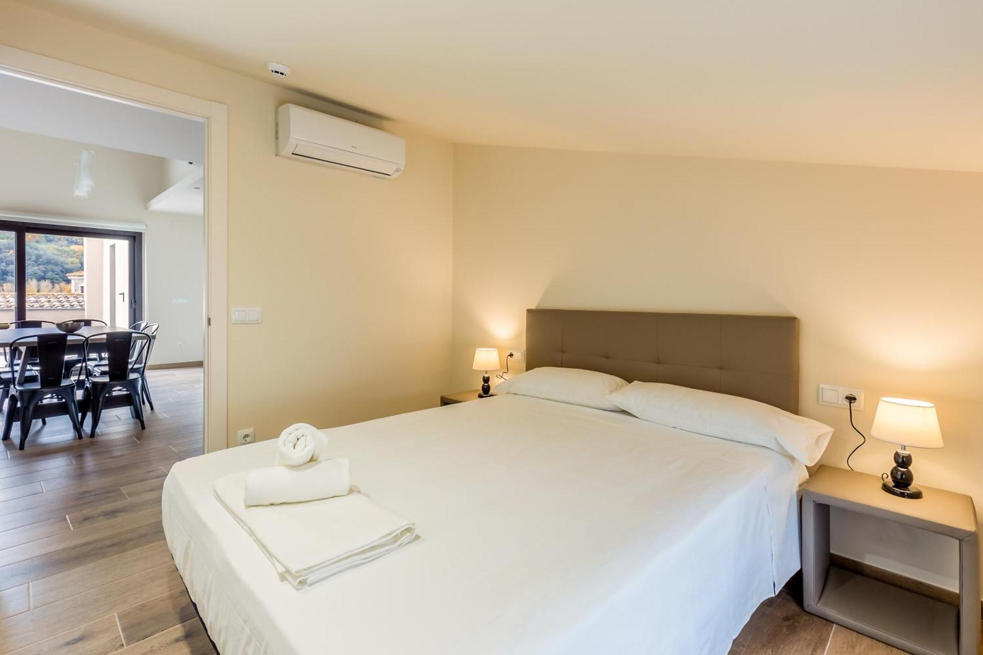 Can Cintet 3 Apartamento Con Terraza En Besalu Bagian luar foto
