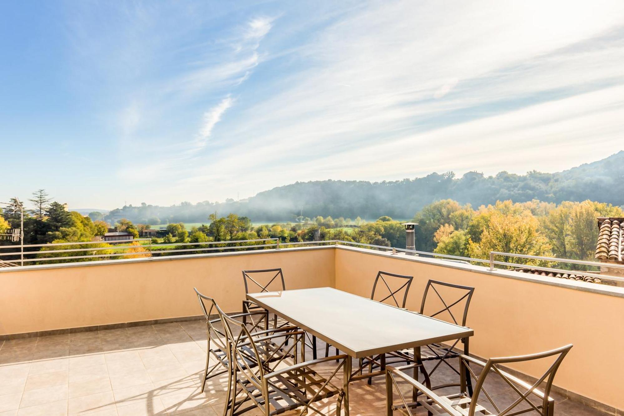 Can Cintet 3 Apartamento Con Terraza En Besalu Bagian luar foto