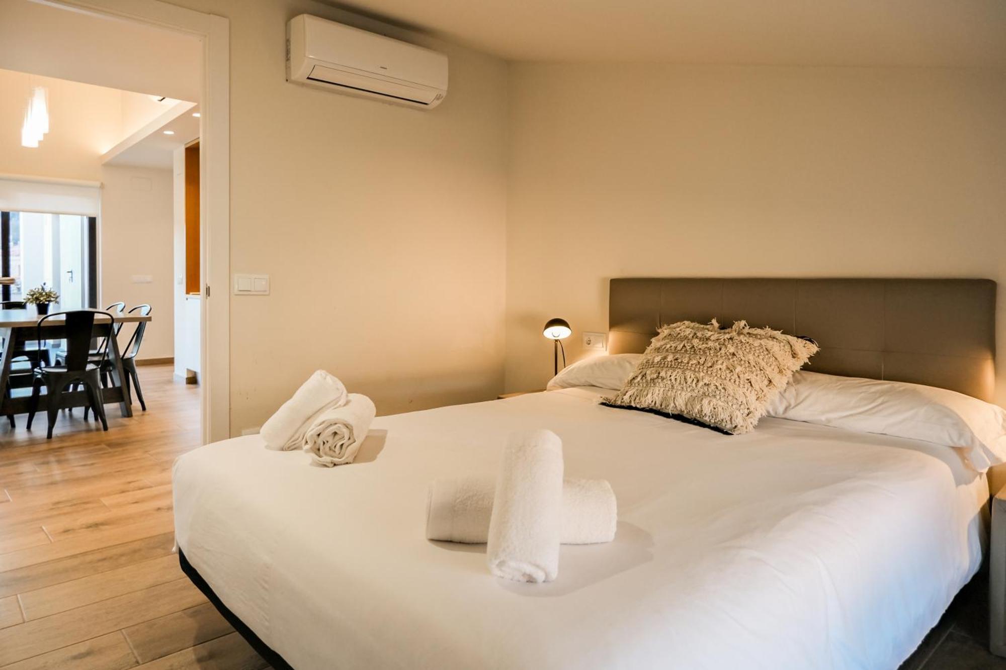 Can Cintet 3 Apartamento Con Terraza En Besalu Bagian luar foto