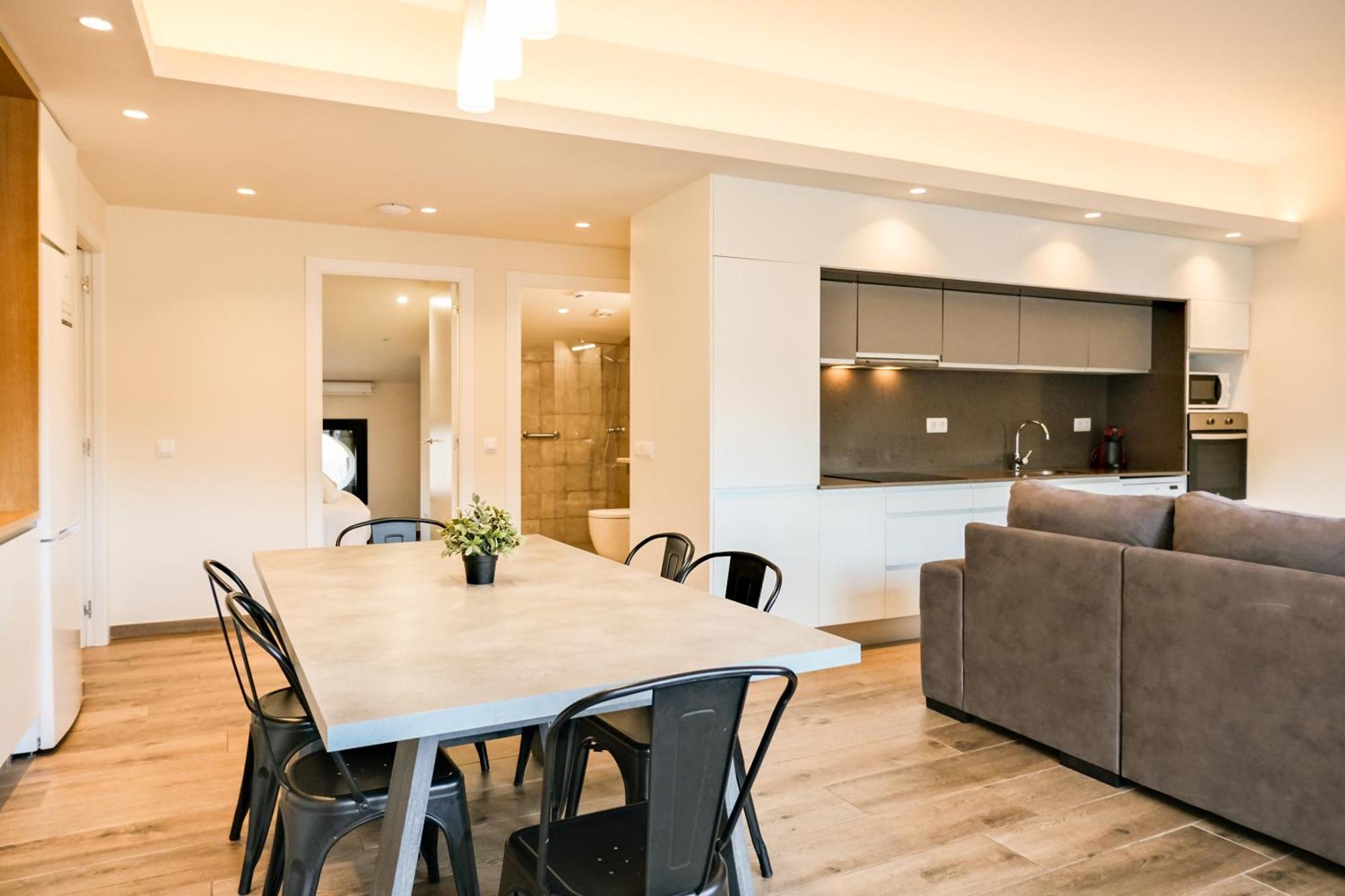 Can Cintet 3 Apartamento Con Terraza En Besalu Bagian luar foto