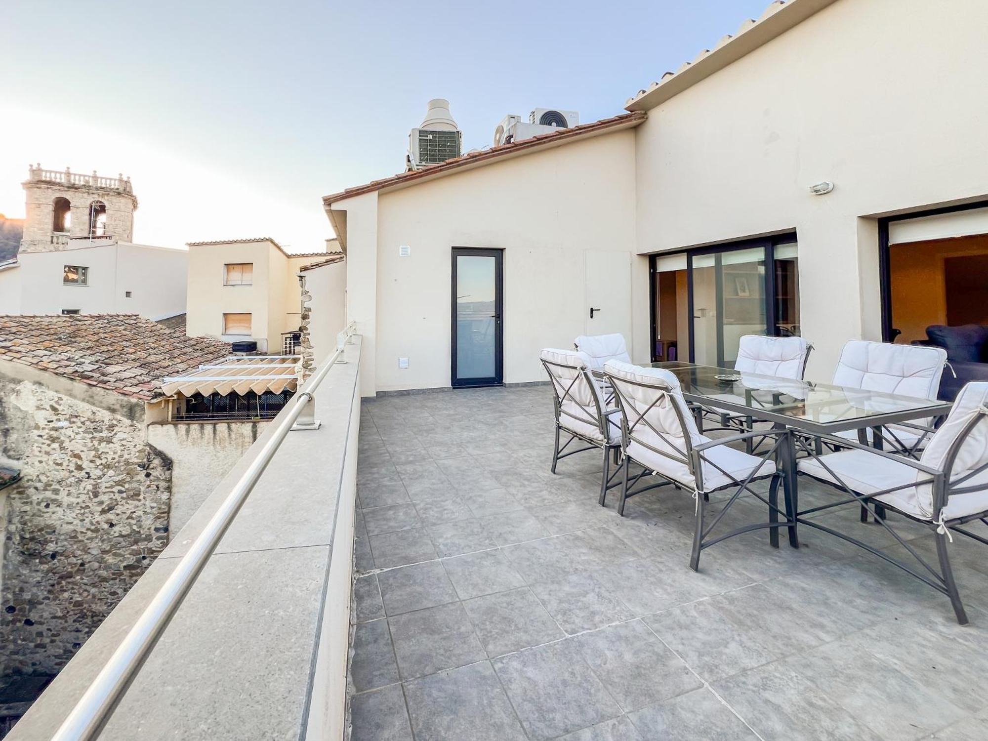 Can Cintet 3 Apartamento Con Terraza En Besalu Bagian luar foto